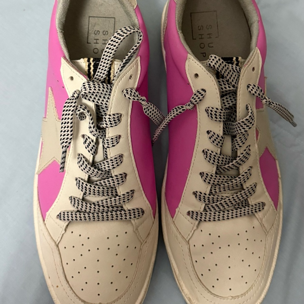 ShuShop Pink & white PazStar Sneakers size 9